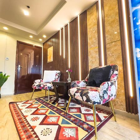 Luxury Two Bedroom شقة فخمة وكبيرة غرفتين عجمان المظهر الخارجي الصورة